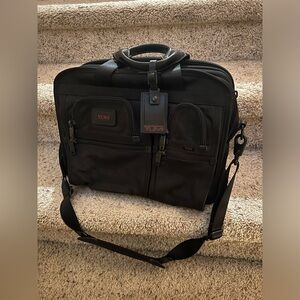 TUMI BRIEFCASE/LAPTOP BAG